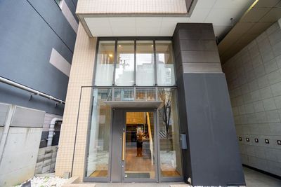エントランス - クリエイティブ ワークスペース 四ツ橋6名会議室 Centrum Meeting Room Aの室内の写真