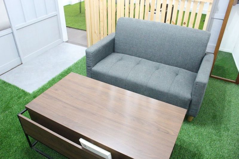 仕事・作業＆リラックススペース【2階】 - ふわ芝レンタルスペース