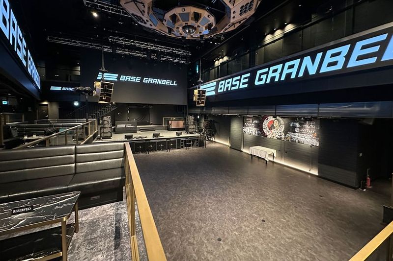 大型イベントホール - BASE GRANBELL