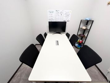 原宿駅徒歩1分！6名用会議室（RoomC）※予約時間前は入室不可 - いい会議室原宿 ナポレビル２F
