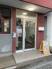 Dance studio LOOP 鏡、音響完備50㎡レンタルスタジオの入口の写真