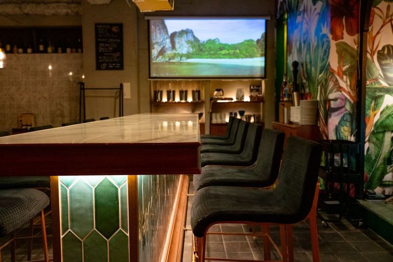 プーケットオリエンタル 横浜店 - GEMS横浜