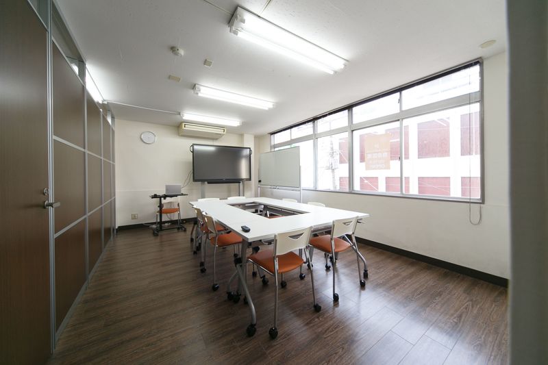 貸会議室 - コワーキングスペース自由区域