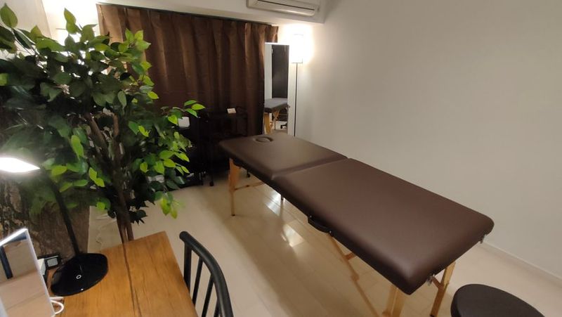 08〈LINCRASトーカン博多サロン〉 - LINCRASトーカン博多