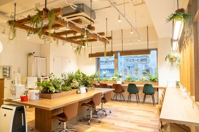 カウンター席・おしゃれ会議室 - Smile Kids ワーク・レンタルスペース