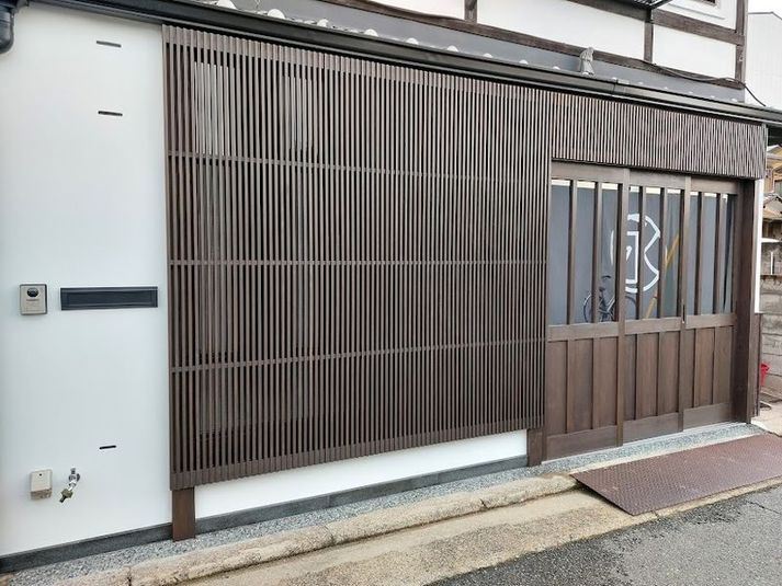 昭和レトロなカフェ＆ＢＡＲスペース・周辺にはホテル多数二条城北！ - MARUEI