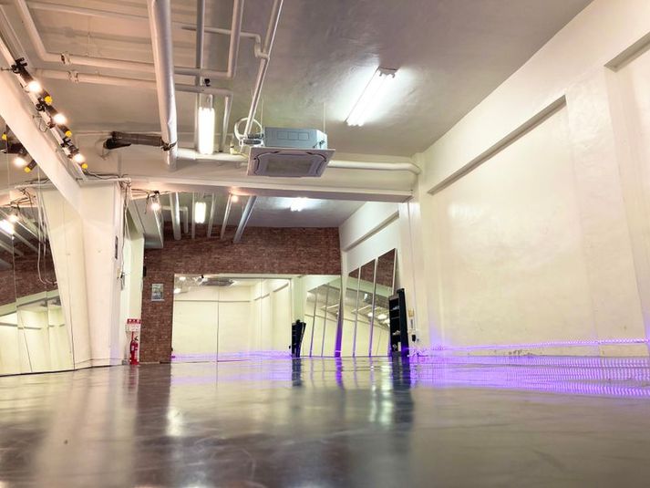 令和5年11月改装✨【馬喰町駅徒歩1分】80㎡の広い地下スタジオ - ACEスタジオ 馬喰町日本橋店