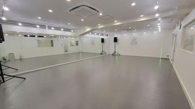 SBS第1スタジオ(本校) ★59㎡の広々とした綺麗なスタジオ★最新設備の室内の写真