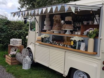 キッチンカー＆イベントスペース3時間～　予約リクエスト キッチンカースペース:￥1200/1時間及び￥1800/１時間のその他の写真