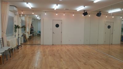パレアダンススタジオ スペースAの室内の写真