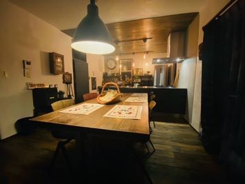 小野原戸建てイベントスペース 2023年11月オープン【こびとのいえ1F、無料駐車場4台完備]の室内の写真