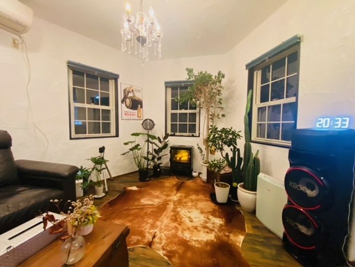 2023年11月オープン【こびとのいえ1F2F、駐車場4台完備】 - 小野原戸建てイベントスペース