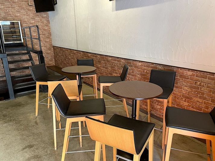 貸し会議スペース（定員６名） - KITTO