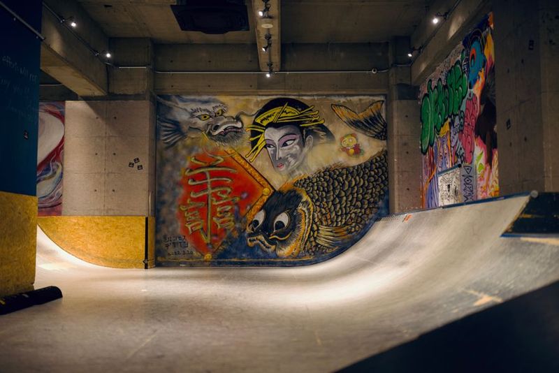ラウンジ付きスケートパーク貸切 - DIORAMA Skate Lounge