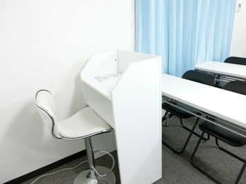 淀屋橋セミナーセンター 10人貸会議室4階403号室の設備の写真