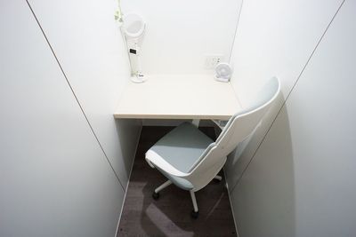 ＜ビズボ名駅桜通口No.5＞【換気ファン付完全個室】名古屋駅7番出口徒歩1分🚃Wi-Fi📶電源🔌テレワーク/ZOOM - 【ビズボ名駅桜通口】
