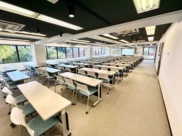 【綺麗なオフィスビル内にある会議室なので法人様のイベントにオススメです】 - TIME SHARING 神谷町 32芝公園ビル 【閉店】Room Aの室内の写真