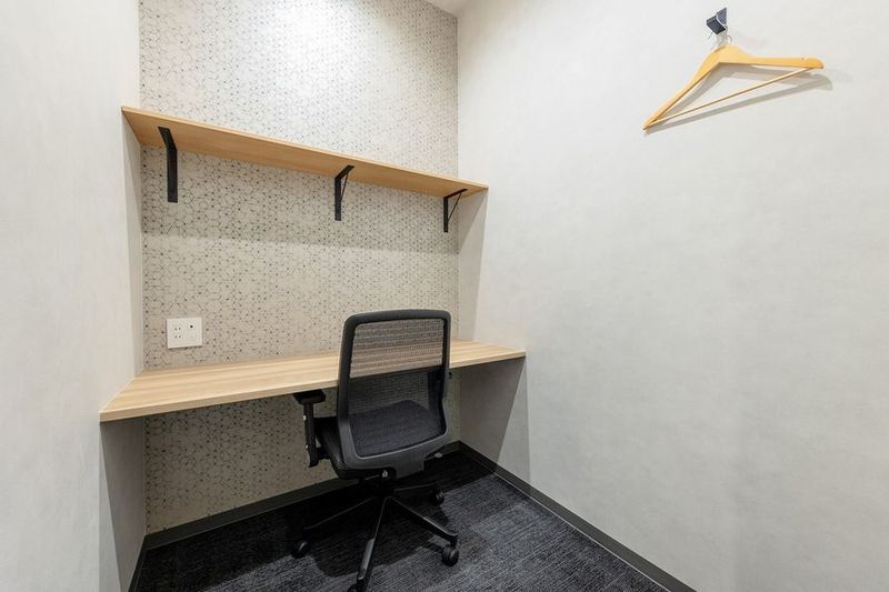 個室ワークスペース（1名用） - BIZcomfort春日部