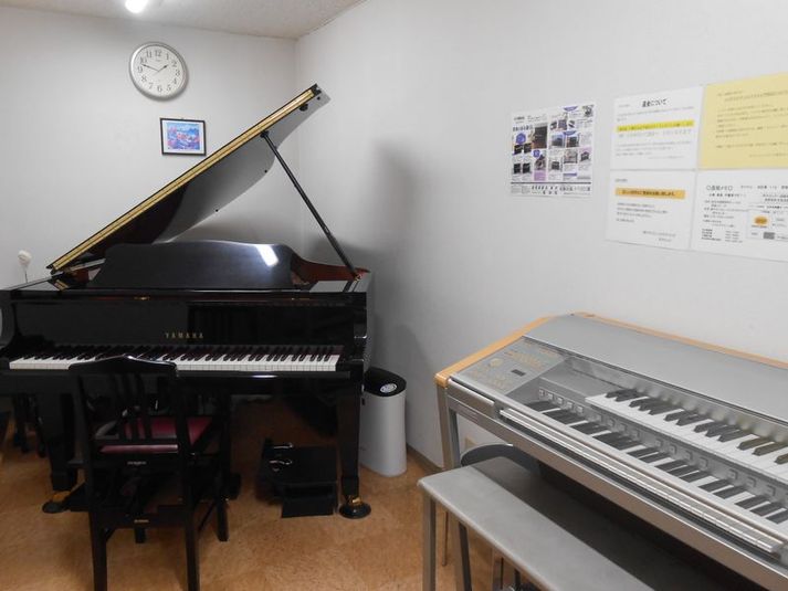 茨木センター グランドピアノ・エレクトーン防音部屋　Room１１の室内の写真
