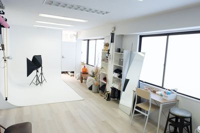 自然光も入る明るいスタジオです。 - studio kome セルフフォト＆スペース【 studio kome 】の室内の写真