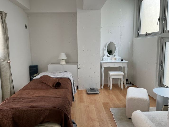 表参道駅近サロン。完全プライベート空間 - レンタルサロン シルフィー