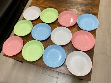 皿 - Colormell（カラメル）渋谷新南口2号店 パーティ・撮影・会議・その他［平日・少人数🉐プラン：〜6名］の設備の写真