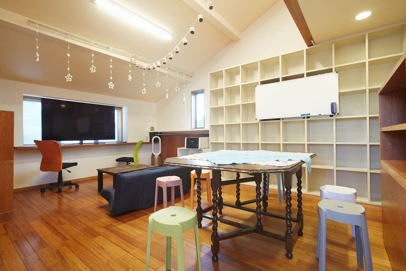 談話室会議室【調布👨‍👩‍👦‍👦三鷹🎮吉祥寺】８ - 《Fali-Studio》調布三鷹吉祥寺レンタルスペース 