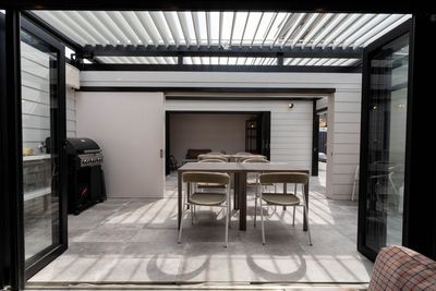 HUBHUB新百合ヶ丘 BBQキッチンBの室内の写真