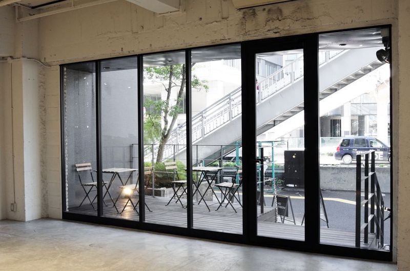 Joint Around the Corner - THE SHARE 1F