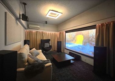 ホームシアター天神～プレミア～ ホームシアター天神プレミアの室内の写真