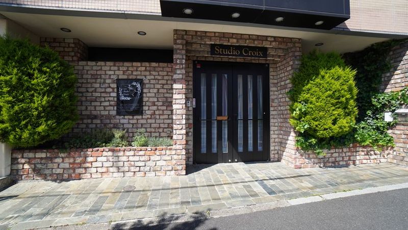 本格ダンストレーニングができるレンタルスタジオ - クロア第２スタジオ