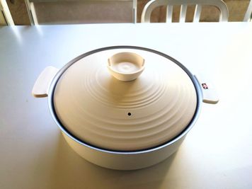 卓上鍋（4〜5人用） - エクセルシオールスペース南池袋店 ✨ゴミ捨て無料✨コンクリート打ちっ放し|女子会・パーティー🍷の室内の写真