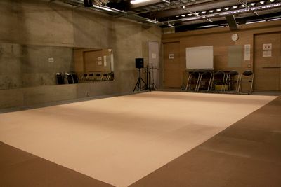 文化創造空間 Atelier泉野 コロナ対応型プライベート空間の室内の写真