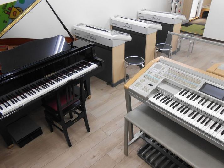 グランドピアノ・エレクトーン防音部屋　Room９ - 茨木センター