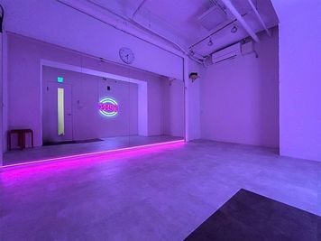 【渋谷宮下PARK Cst】LED導入✨個人練などで集中したい方向け！ - 渋谷宮下PARK レンタルスタジオ STUDIO BUZZ