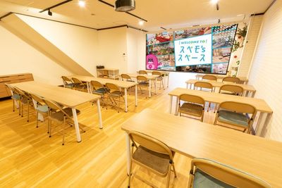371_KIMAGURE-Lounge京都 レンタルスペースの室内の写真