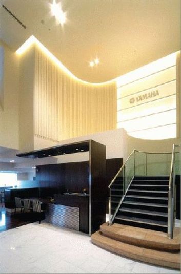 グランドピアノ防音室Room20 - ミュージックサロン千里