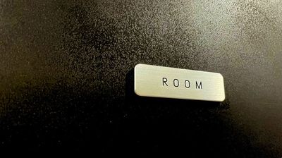 真ん中の部屋シルバープレート【ROOM】 - 銀座  シェアサロン SHARELO シェアサロンSHARELO 銀座店【ROOM2】の入口の写真