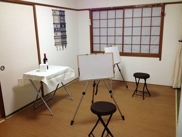 レンタルスペースコルロ 貸し会議室、レンタルヨガスタジオの室内の写真