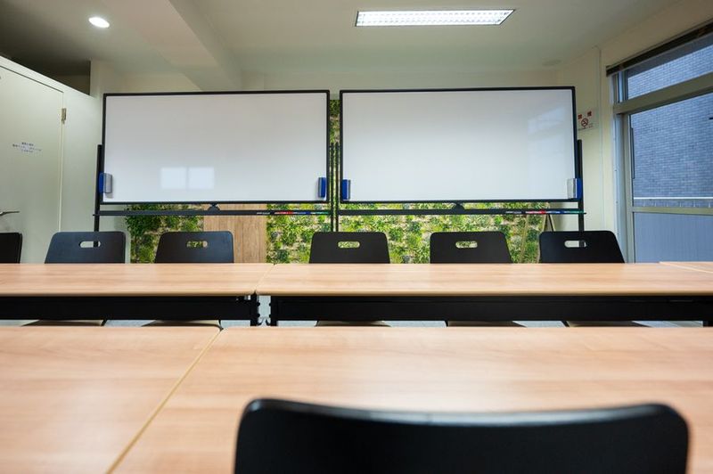 会議・セミナー・グループワークに最適な貸会議室 - GS貸会議室・広島店（広電胡町駅徒歩2分）