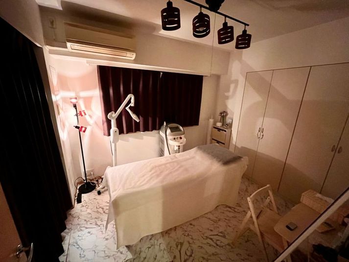 中目黒徒歩6分レンタルサロン！ホワイトニング．脱毛マシーンあり！ - 中目黒レンタルサロン