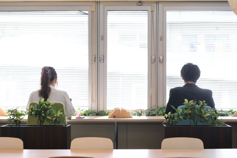 ドロップインフリー席 - コワーキングスペースcocolin