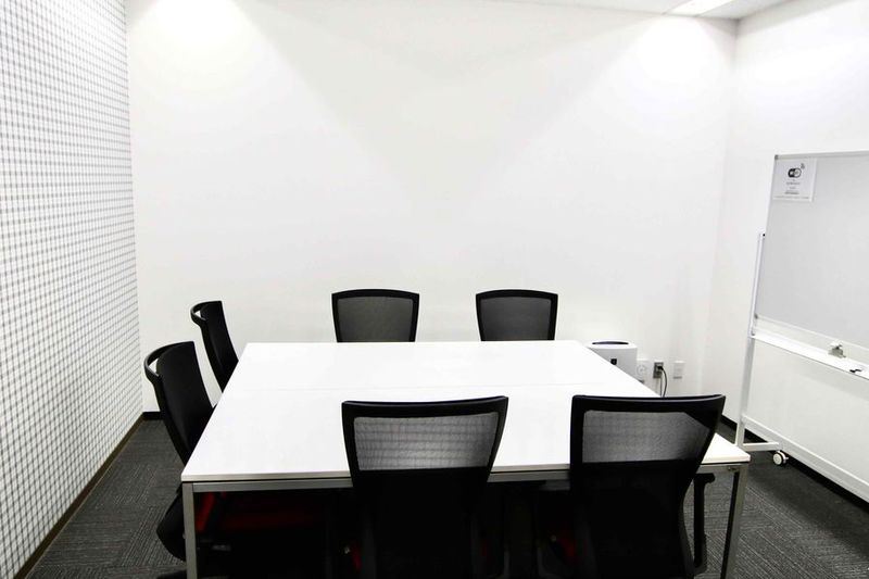 会議室A - リファレンス博多 駅東ビル貸会議室