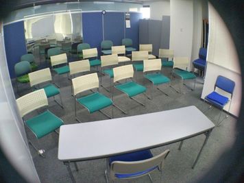 レイアウト例 - 国際医療三田病院、済生会中央病院、東京タワーそば・スペース 済生会中央病院、国際医療三田病院そば、教室、ミーティングスペースの室内の写真