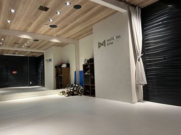 MATERIAL　GYMの室内の写真