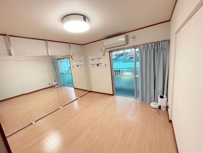 ヨガ/ダンススタジオ　兼　シアタールーム - レンタルスペースBaySands