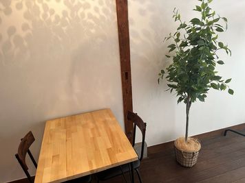 レンタルスペース・リブレ中崎町 中崎町駅から徒歩５分.カフェもできるお洒落な路面店の室内の写真