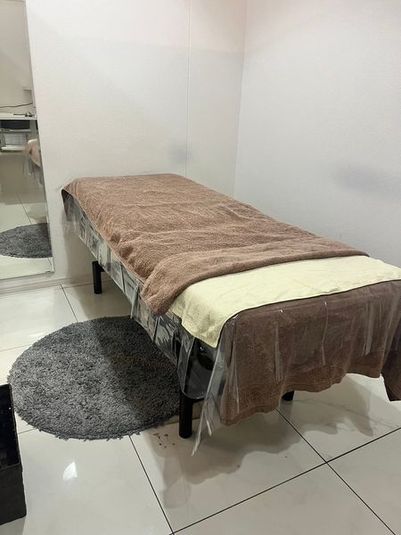自動昇降ベッド - レンタルサロン「ブランエミュ」の室内の写真