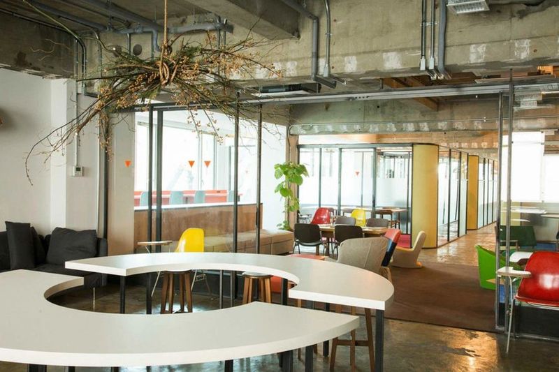 最大40名利用可 　落ち着いた雰囲気のキッチンスペース - MIDORI.so Nagatacho 