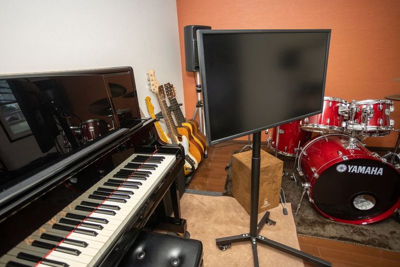 ドラムとピアノがあるおうち音楽スタジオ - 音楽スタジオ　FeeL